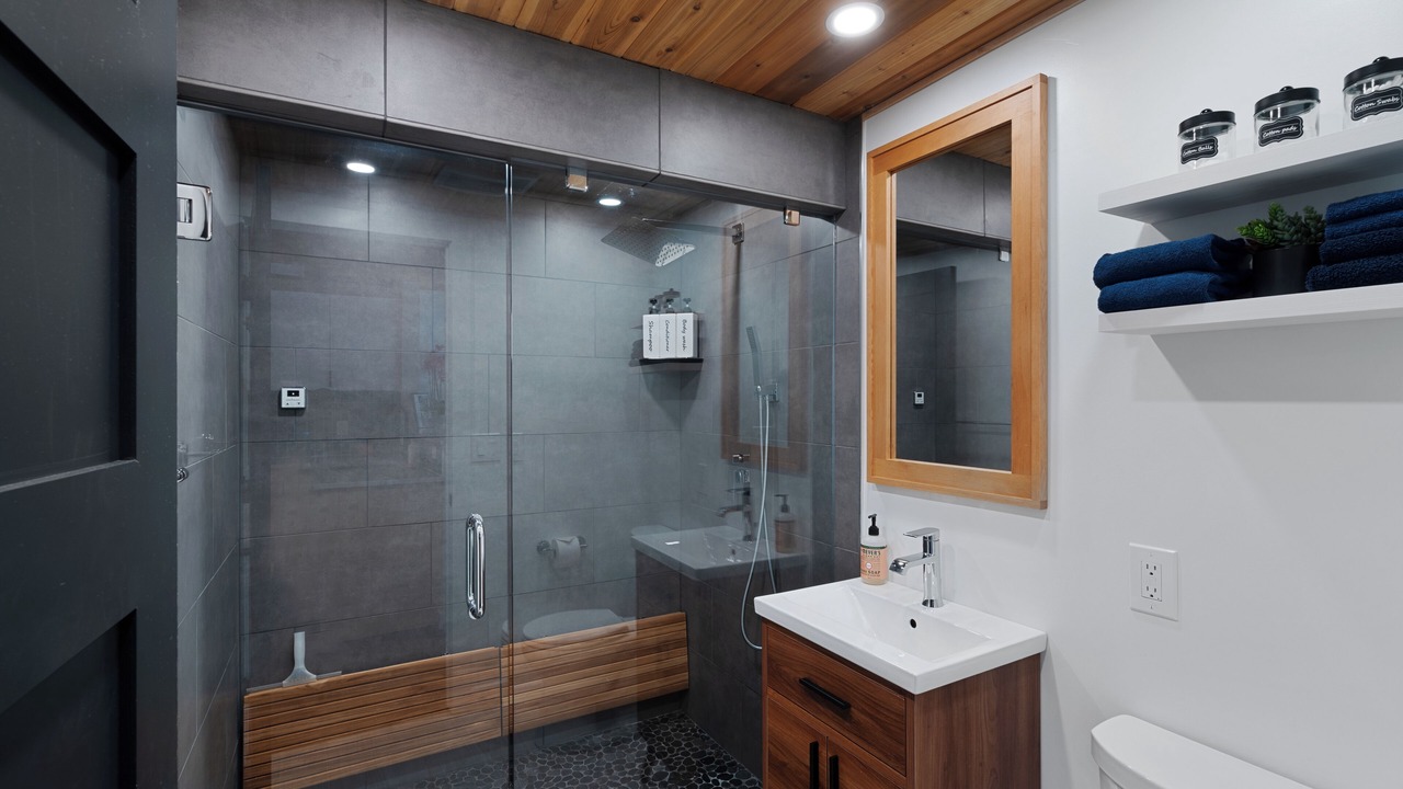 Photo of Bathroom in Old North End