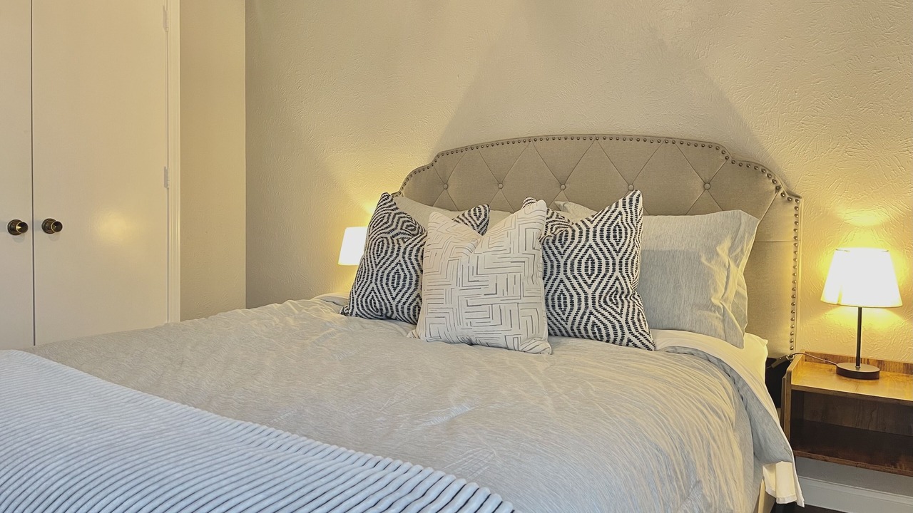 Photo of Bedroom in Northeast Carrollton