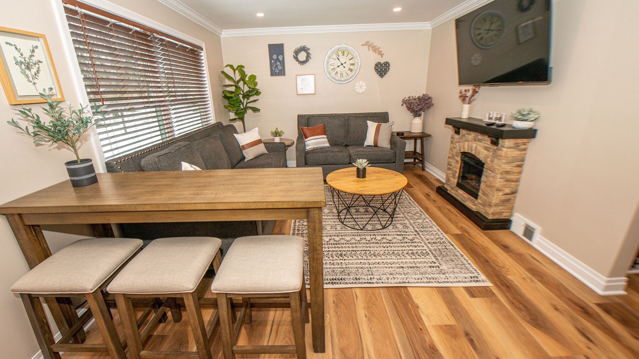 Photo of Livingroom in Cheektowaga