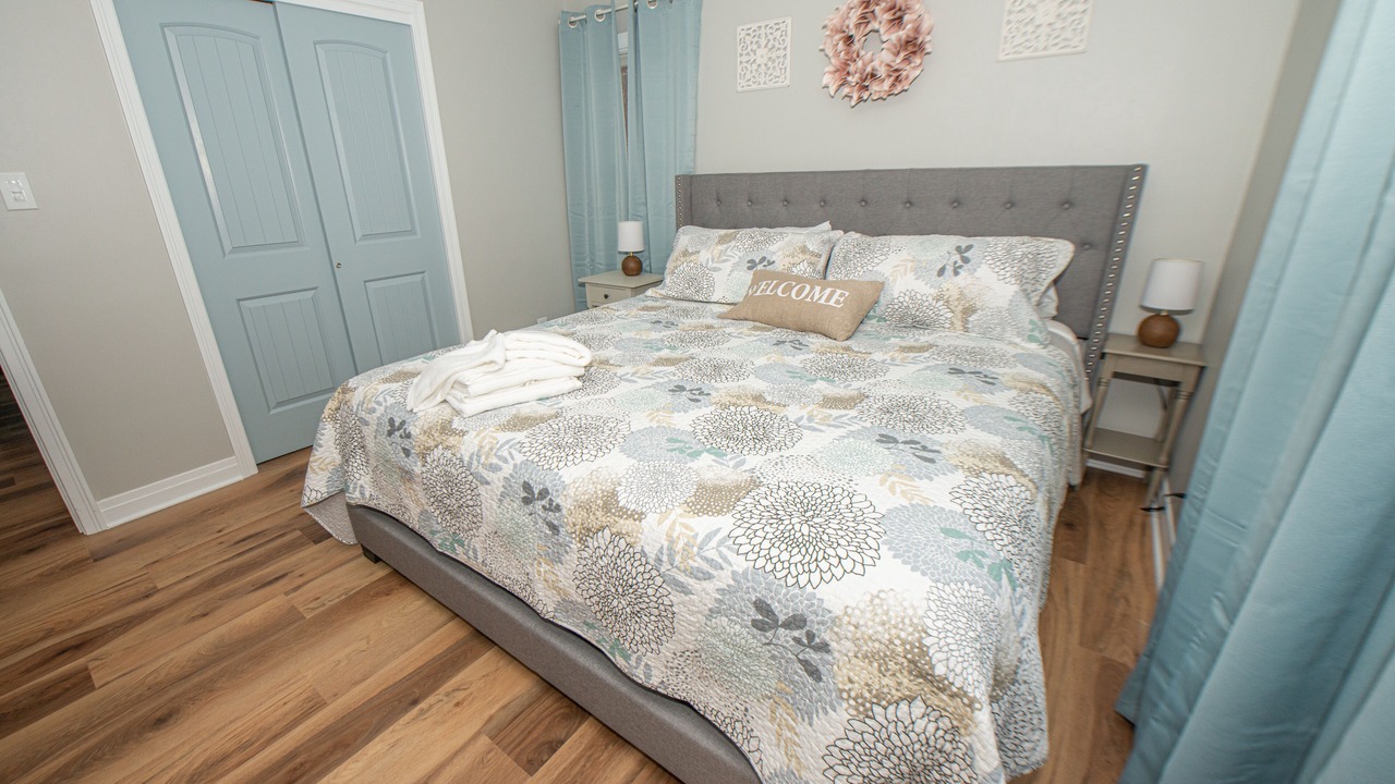 Photo of Bedroom in Cheektowaga