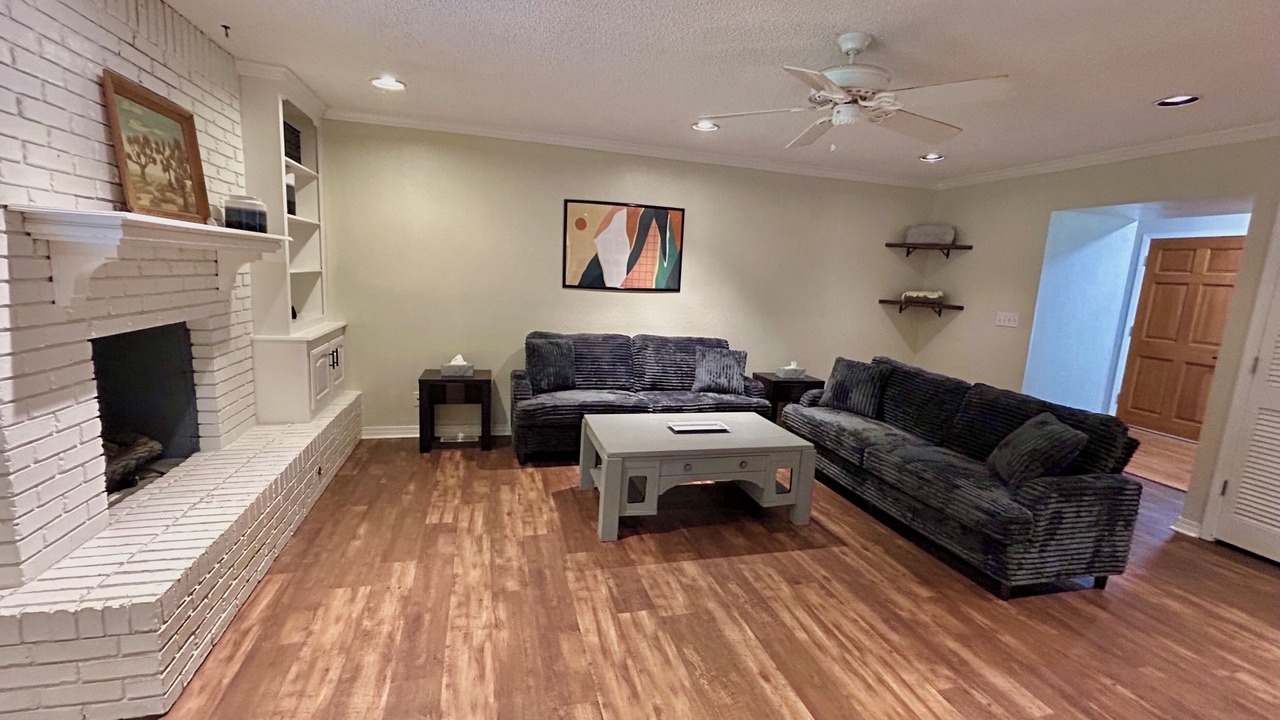 Photo of Livingroom in Sapulpa