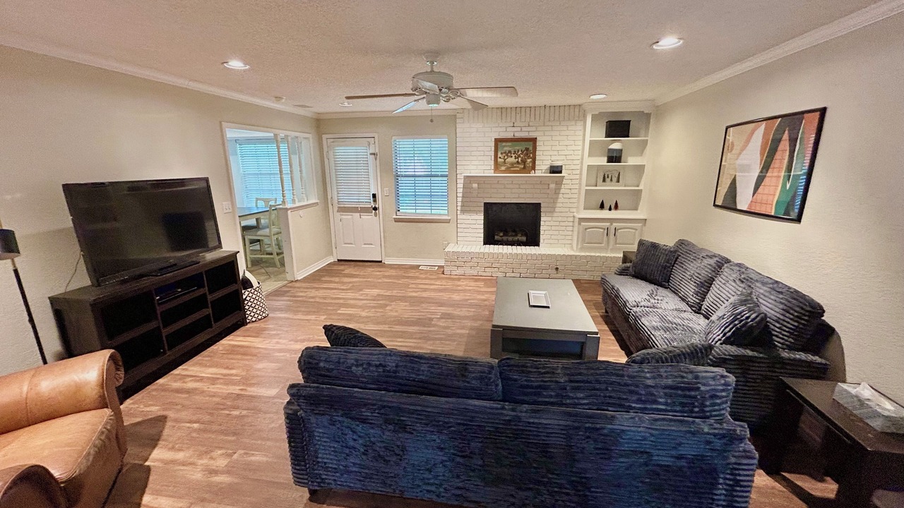 Photo of Livingroom in Sapulpa