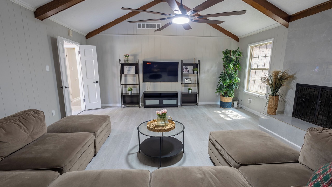 Photo of Livingroom in Ellendale