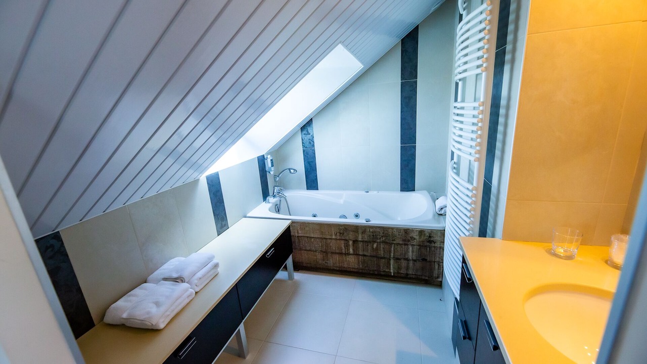 Photo of Bathroom in L'Oudon