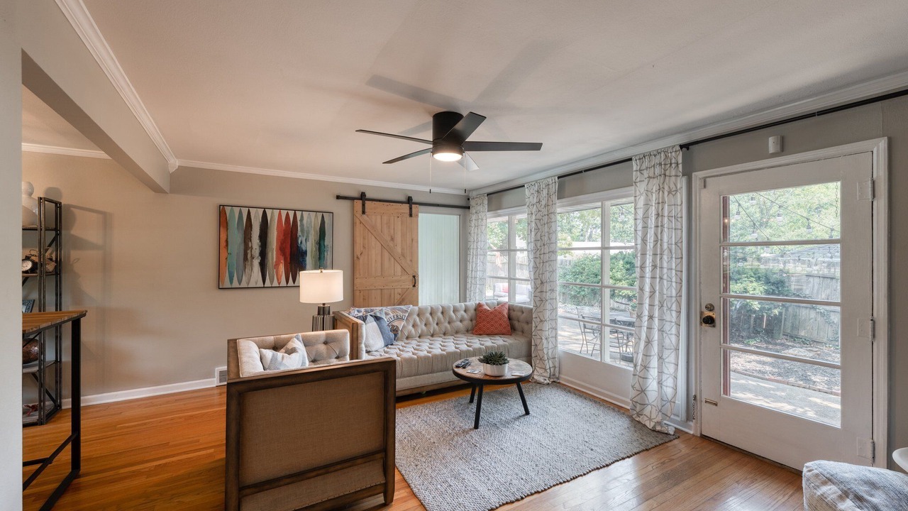 Photo of Livingroom in Webster Groves