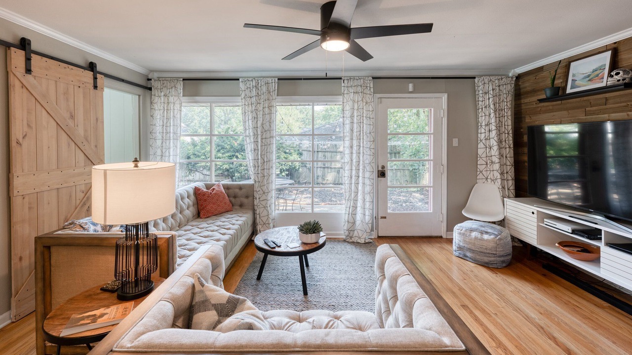 Photo of Livingroom in Webster Groves