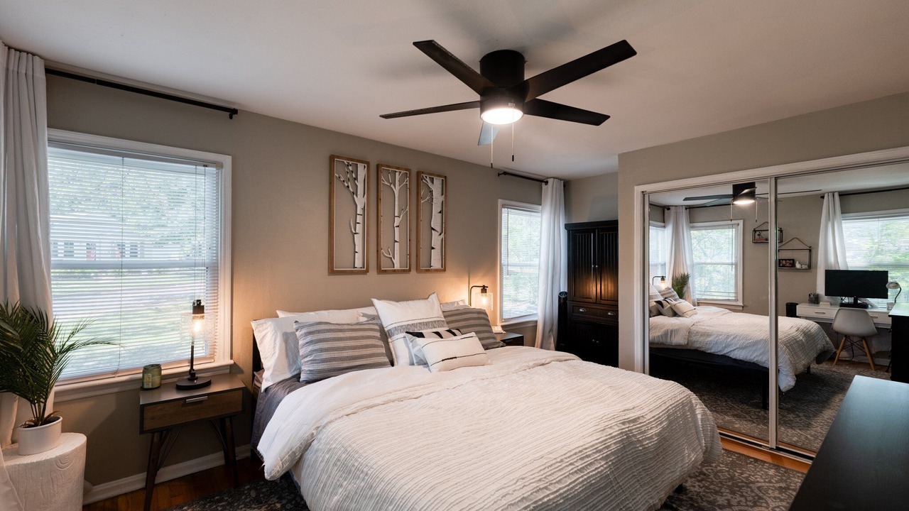 Photo of Bedroom in Webster Groves