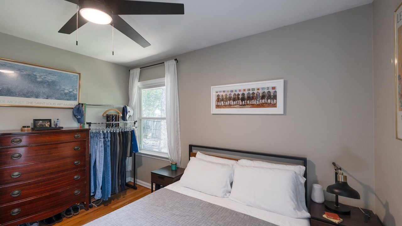 Photo of Bedroom in Webster Groves