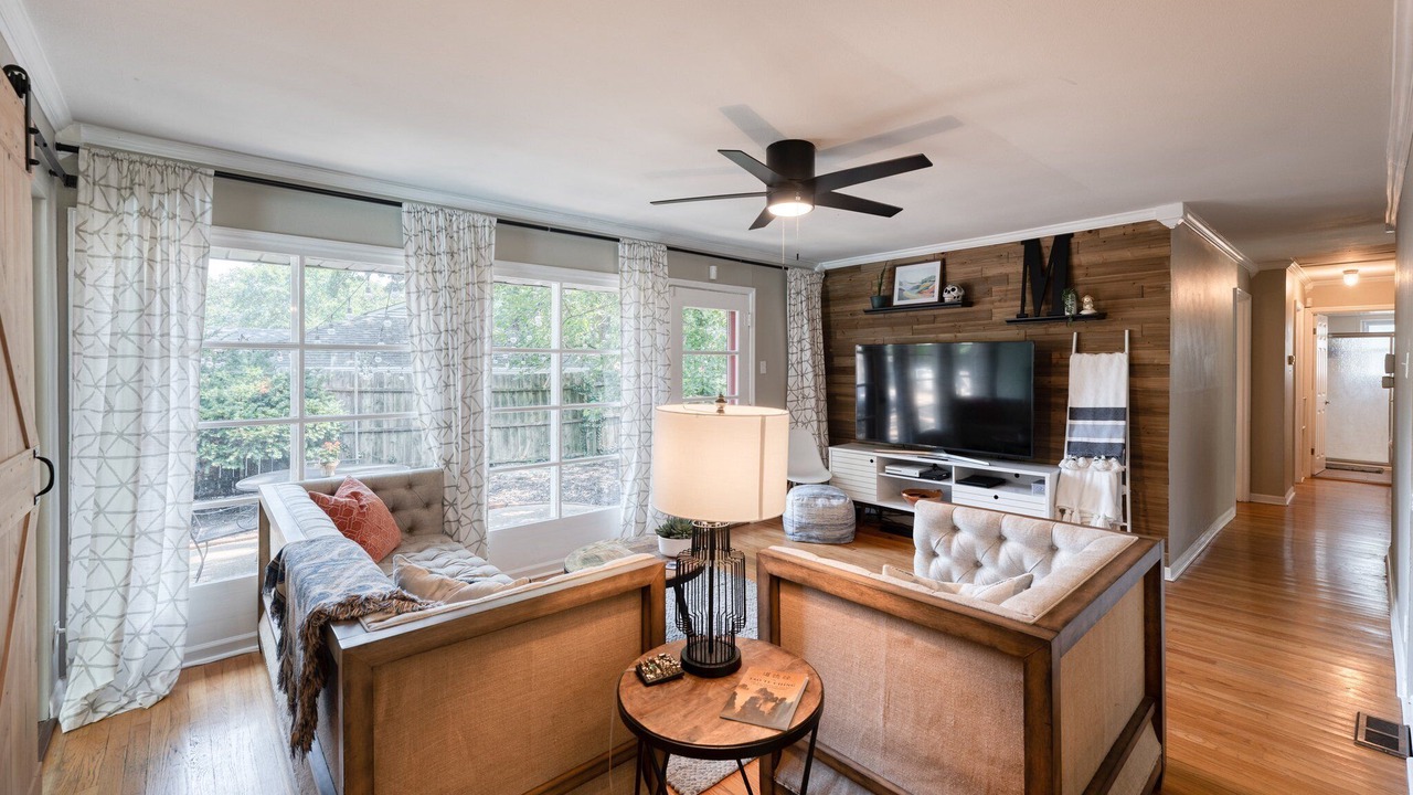 Photo of Livingroom in Webster Groves