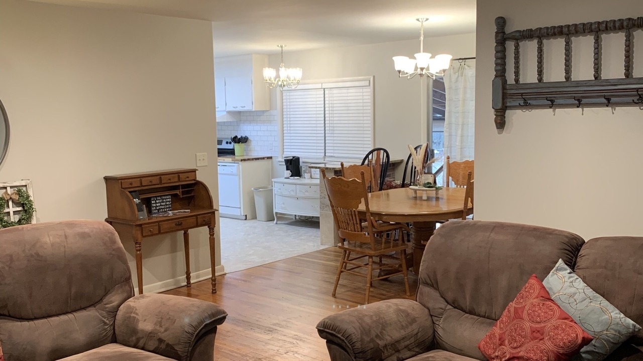 Photo of Livingroom in Tahlequah