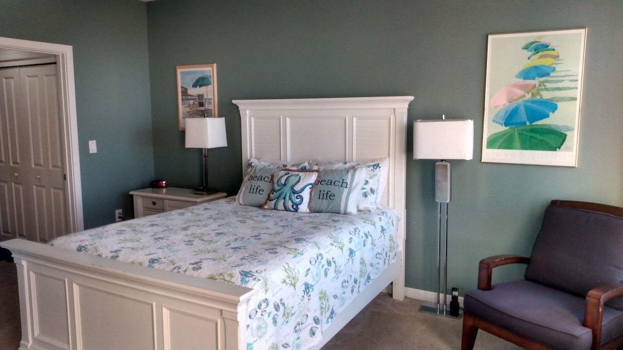Photo of Bedroom in Sandbridge