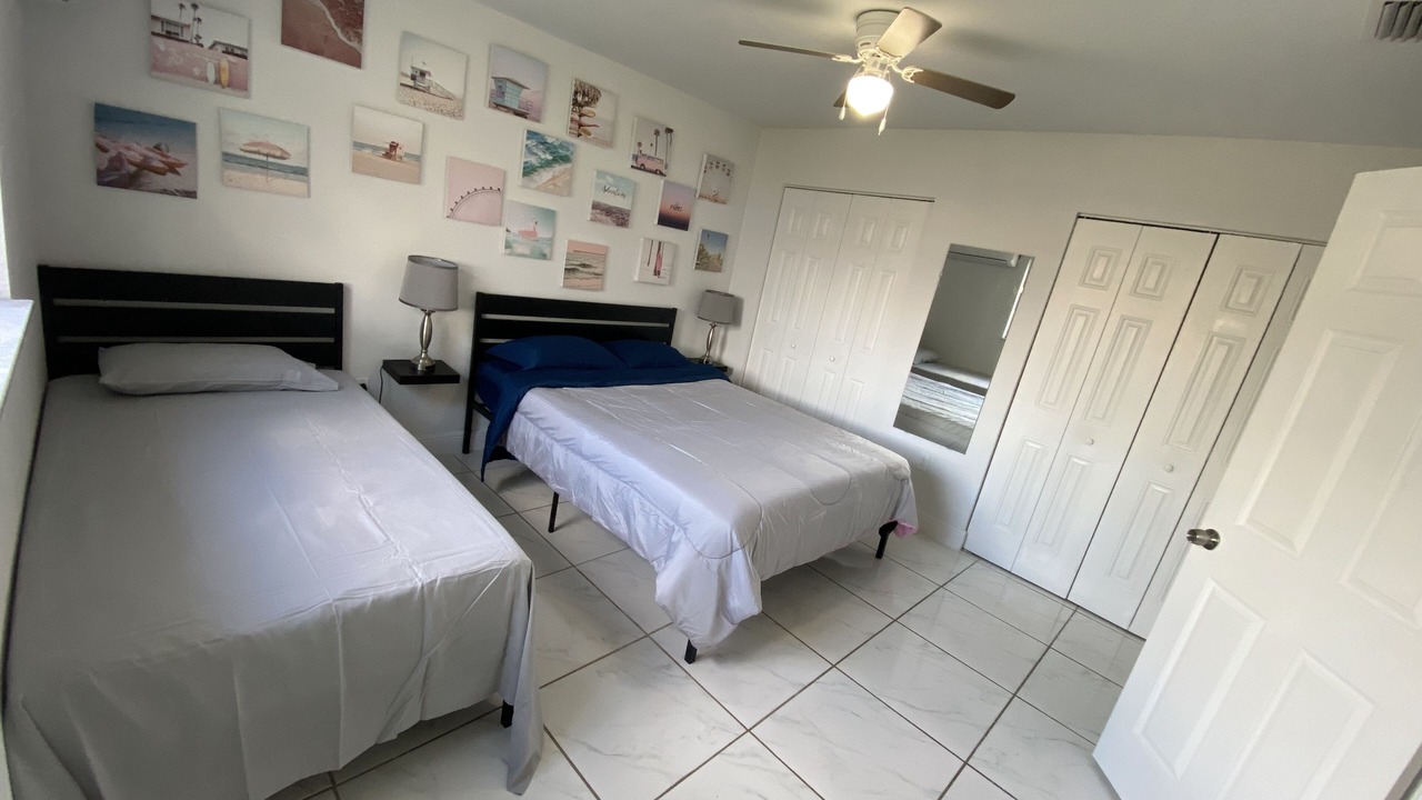 Photo of Bedroom in Carol City