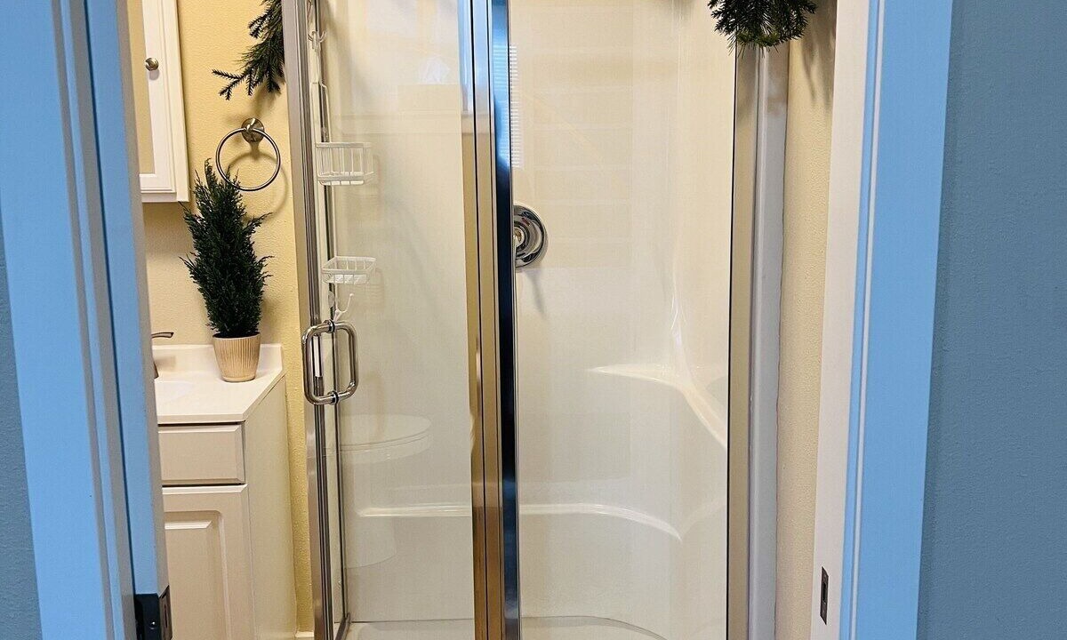 Photo of Others in Southeast Salem