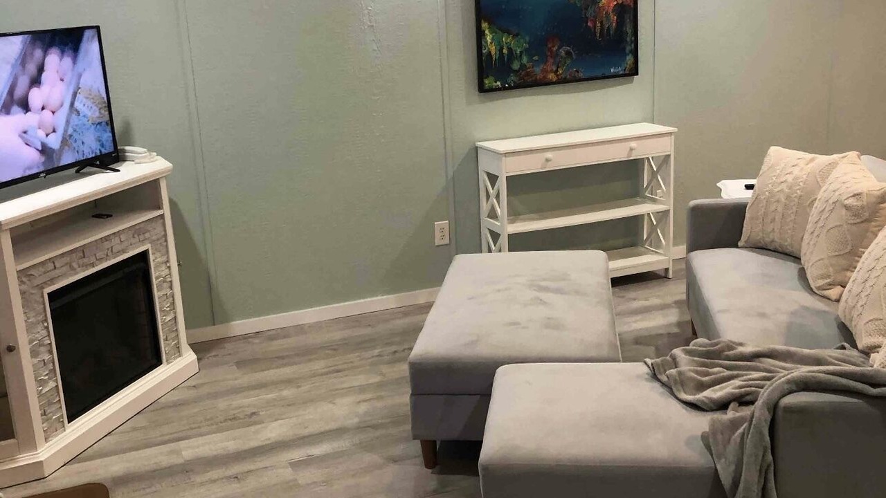 Photo of Livingroom in Lakeview  Jefferson County