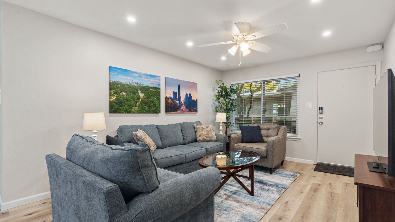 Photo of Livingroom in South Congress