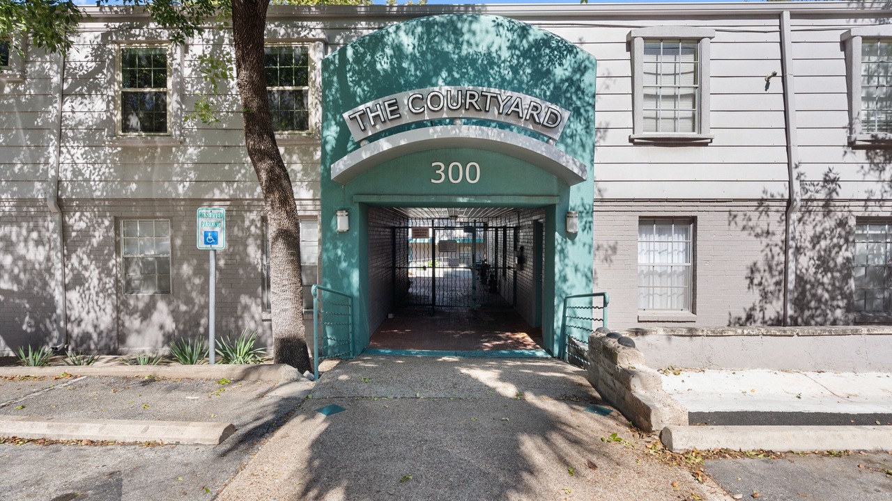 Photo of Outdoor in South Congress