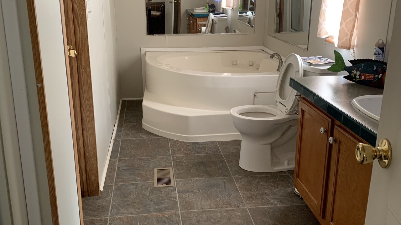 Photo of Bathroom in Wynnburg