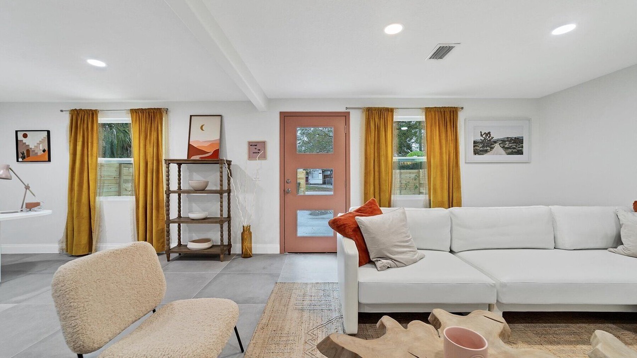 Photo of Livingroom in Alta Vista