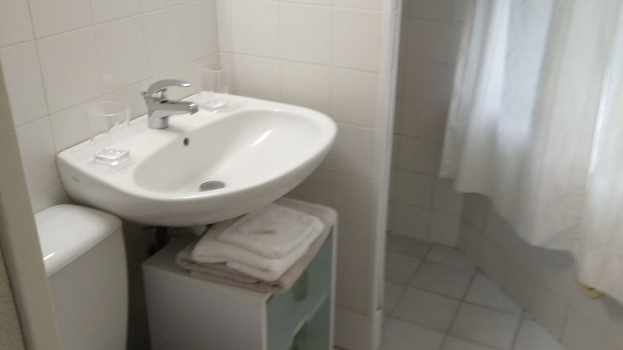 Photo of Bathroom in Gindou