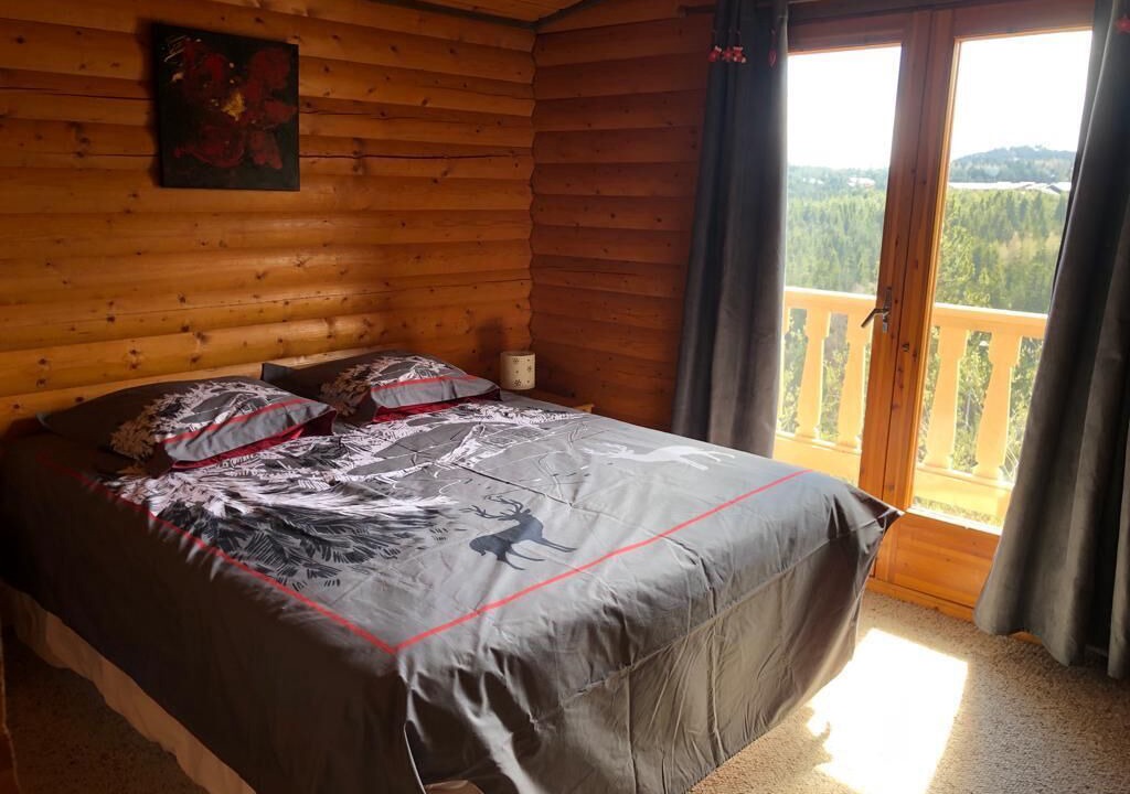 Photo of Bedroom in Pyrenees 2000
