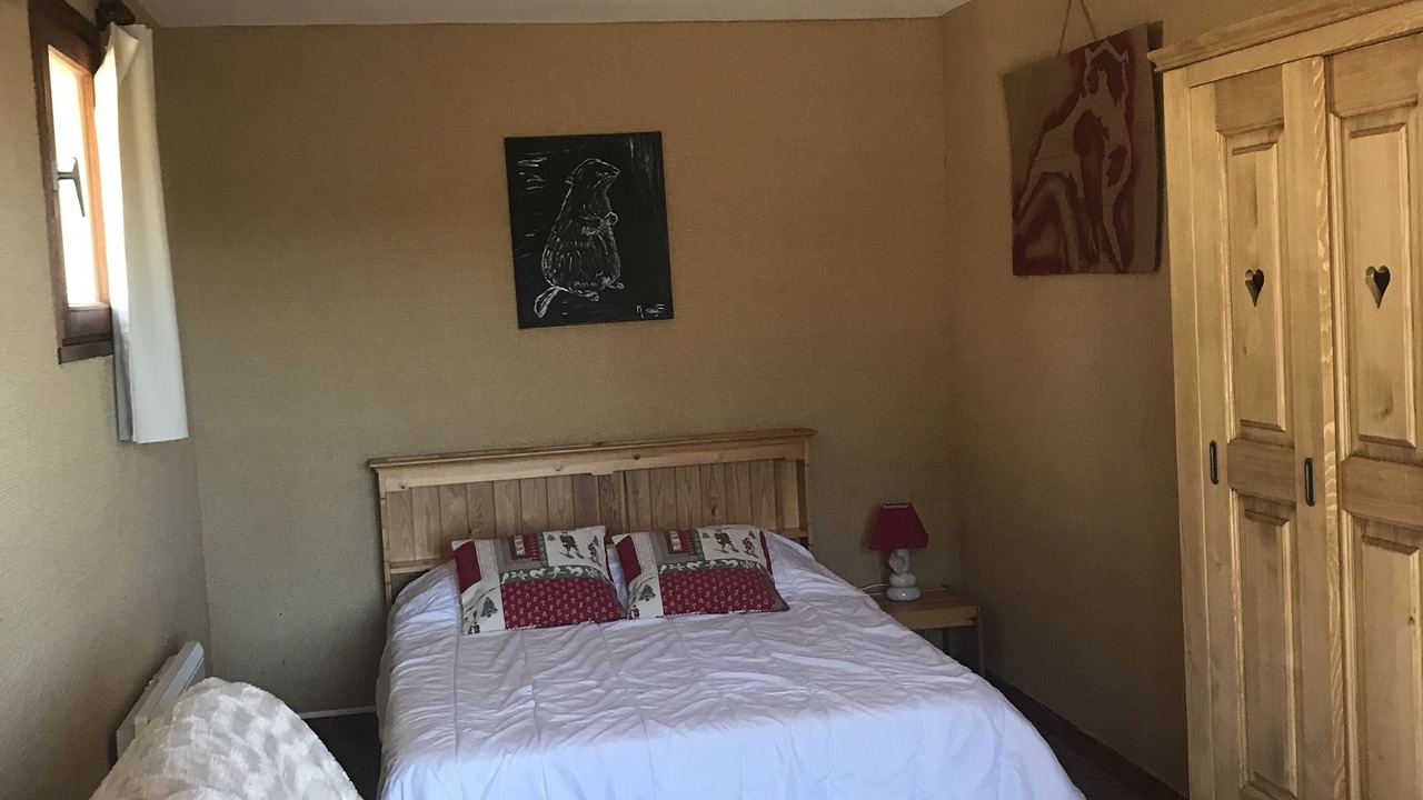 Photo of Bedroom in Pyrenees 2000