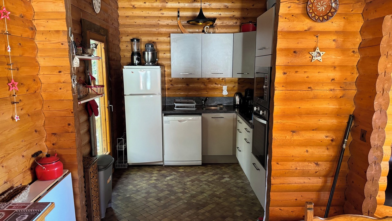 Photo of Kitchen in Pyrenees 2000