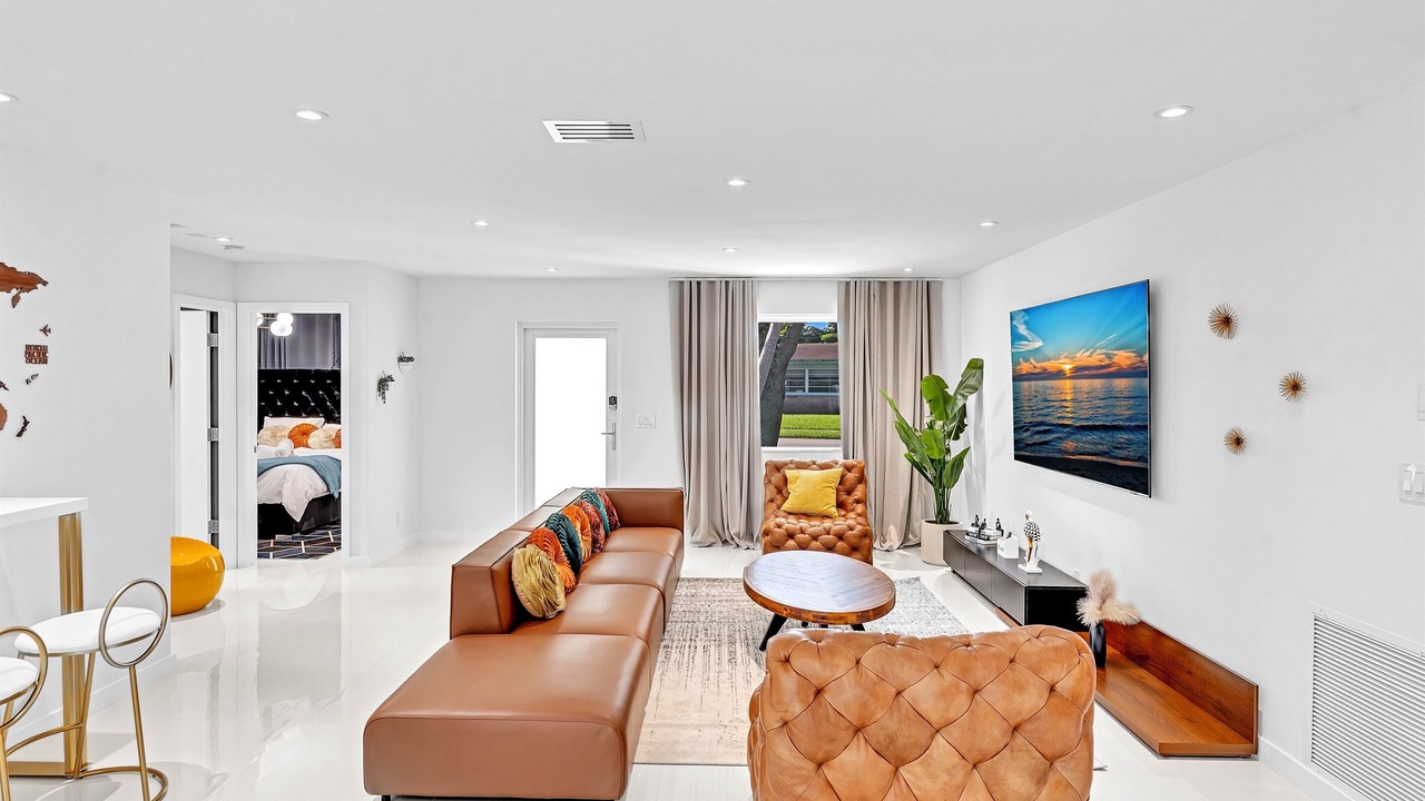 Photo of Bedroom in Hollywood Hills