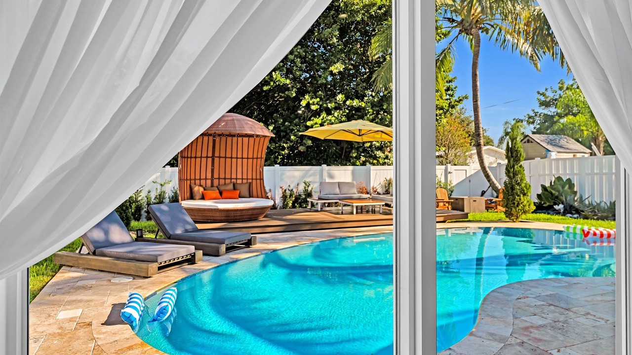 Photo of Outdoor in Hollywood Hills