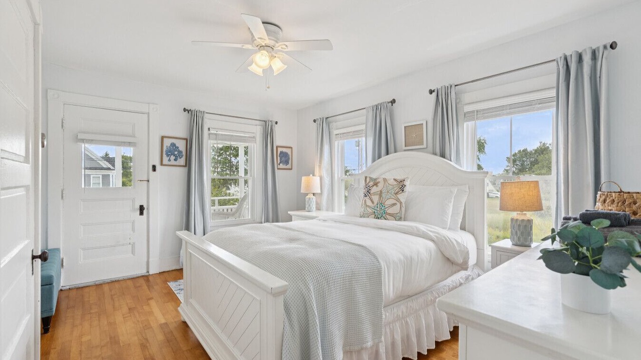 Photo of Bedroom in Pemaquid Beach