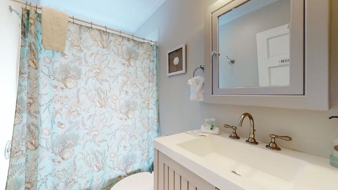 Photo of Bathroom in Pemaquid Beach