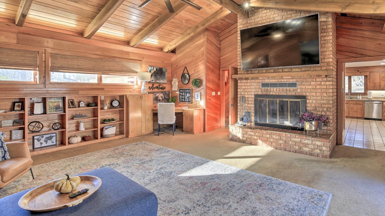Photo of Livingroom in Christiansburg