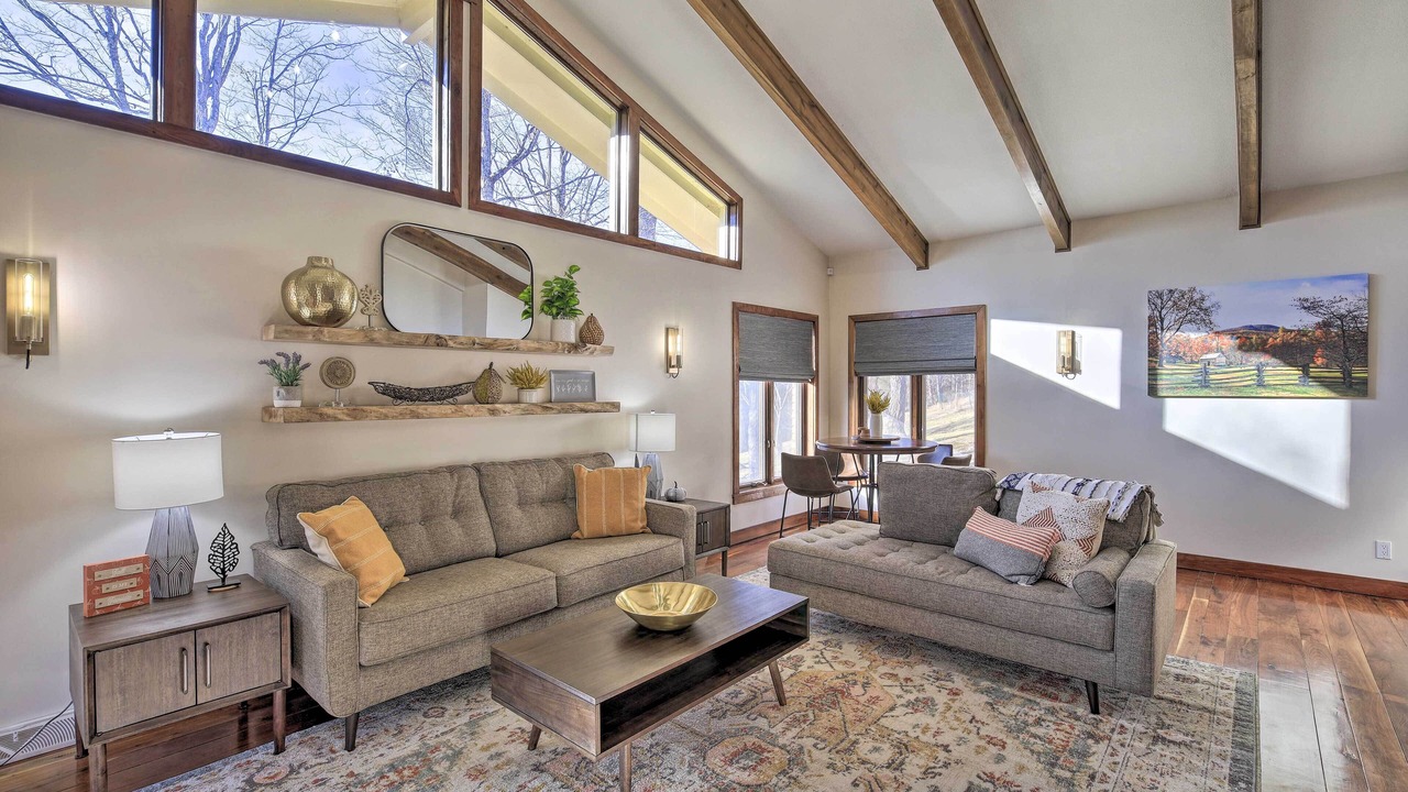 Photo of Livingroom in Christiansburg
