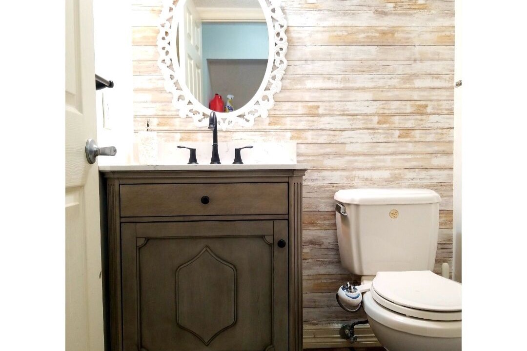 Photo of Bathroom in George Bush Park/Eldridge