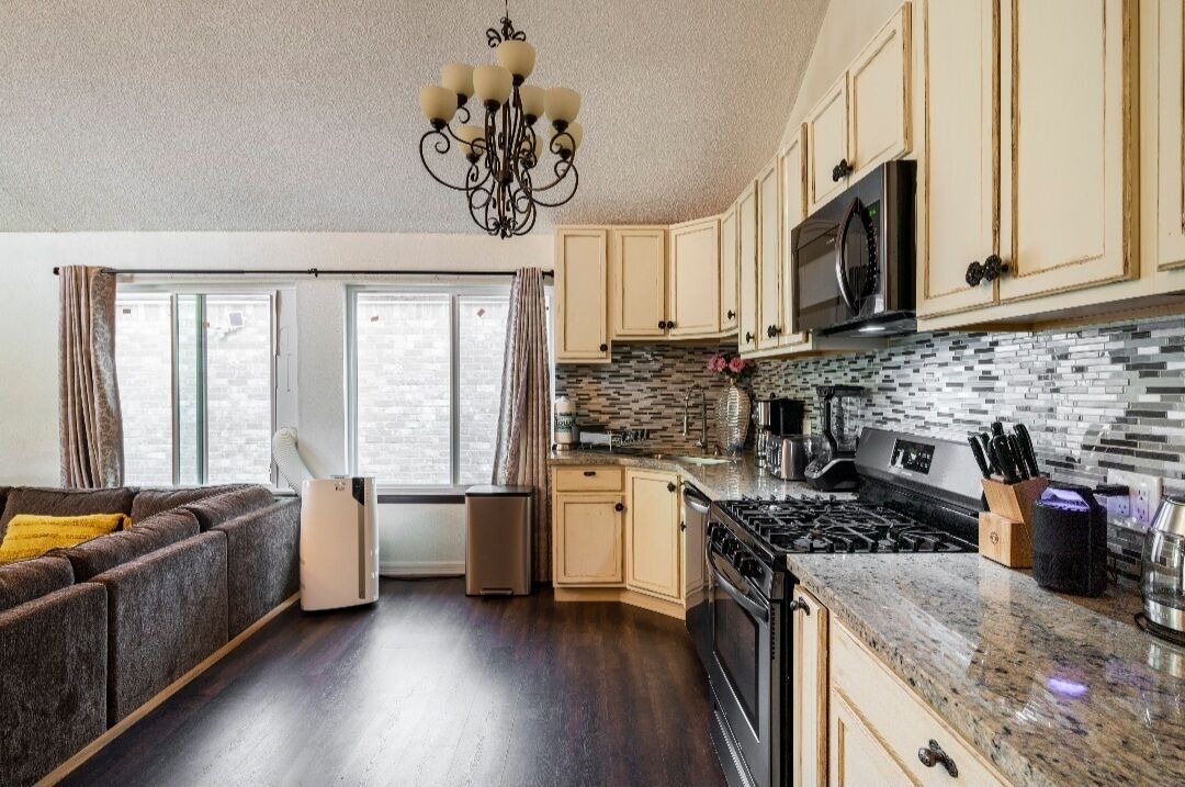 Photo of Kitchen in George Bush Park/Eldridge