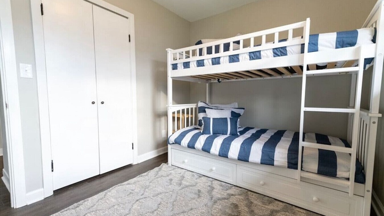 Photo of Bedroom in Edenton