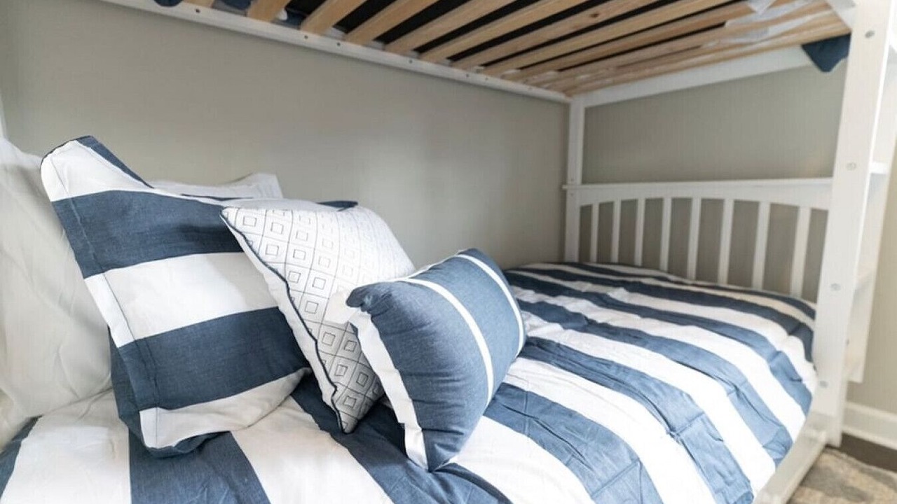 Photo of Bedroom in Edenton