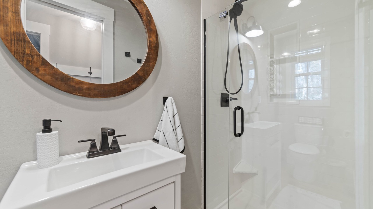 Photo of Bathroom in Saginaw