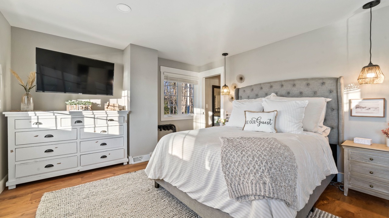 Photo of Bedroom in Saginaw