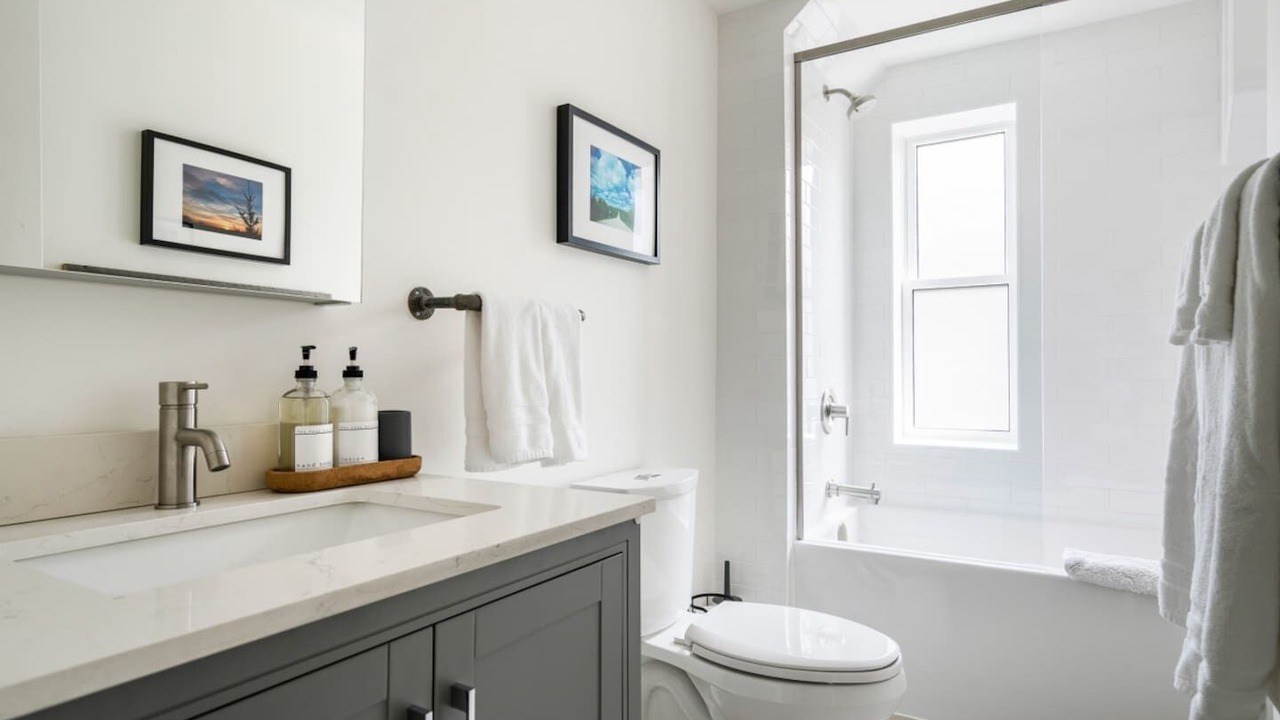 Photo of Bathroom in Meaford