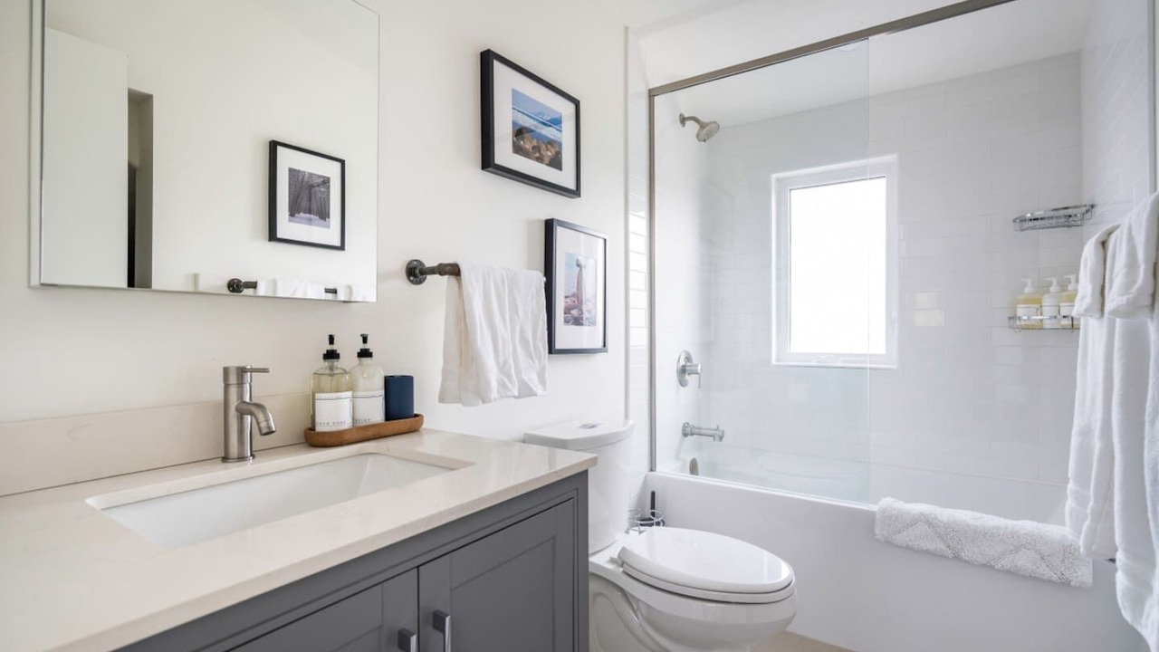 Photo of Bathroom in Meaford
