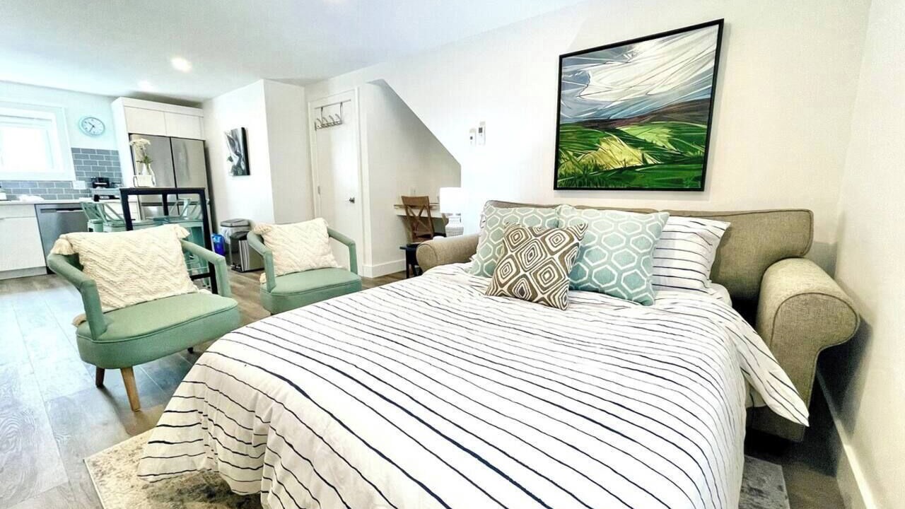 Photo of Bedroom in Meaford