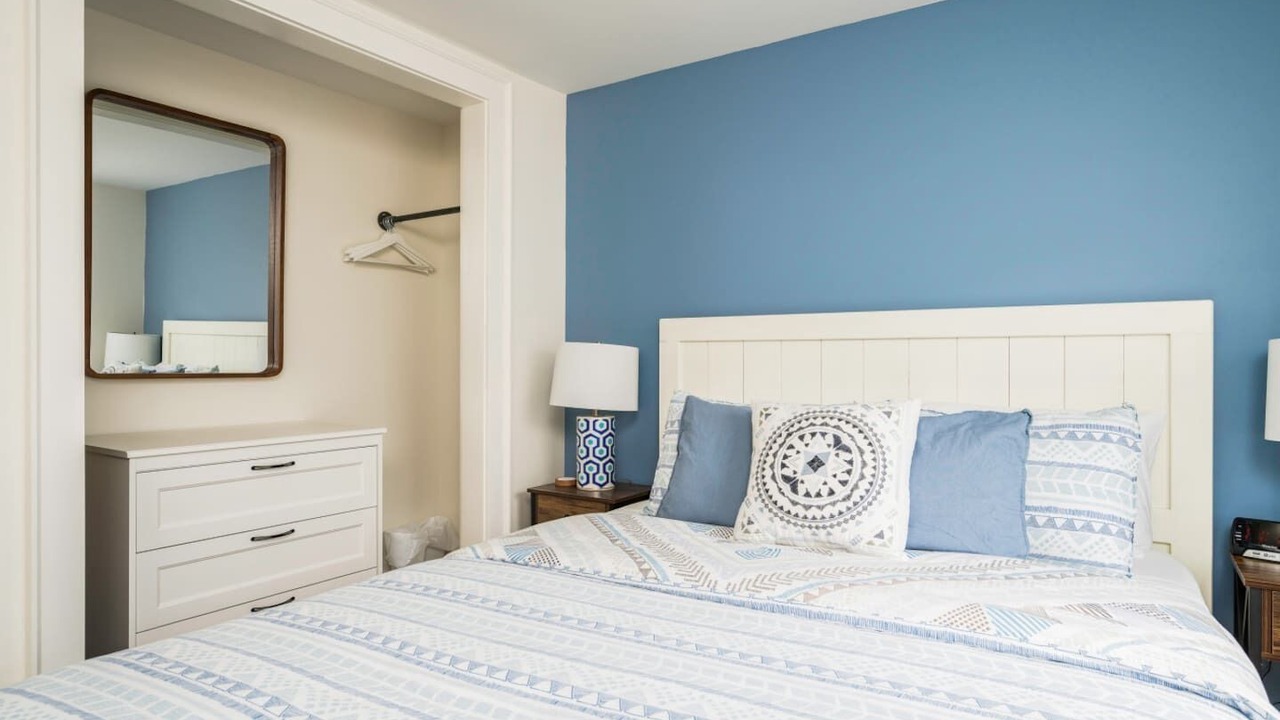 Photo of Bedroom in Meaford