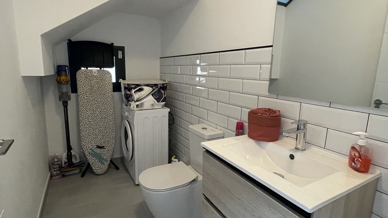 Photo of Bathroom in Los Montesinos