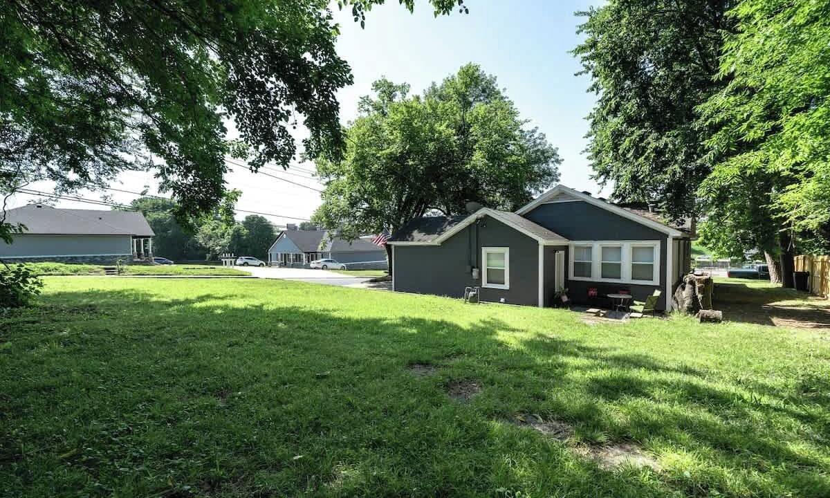 Photo of Outdoor in Van Buren