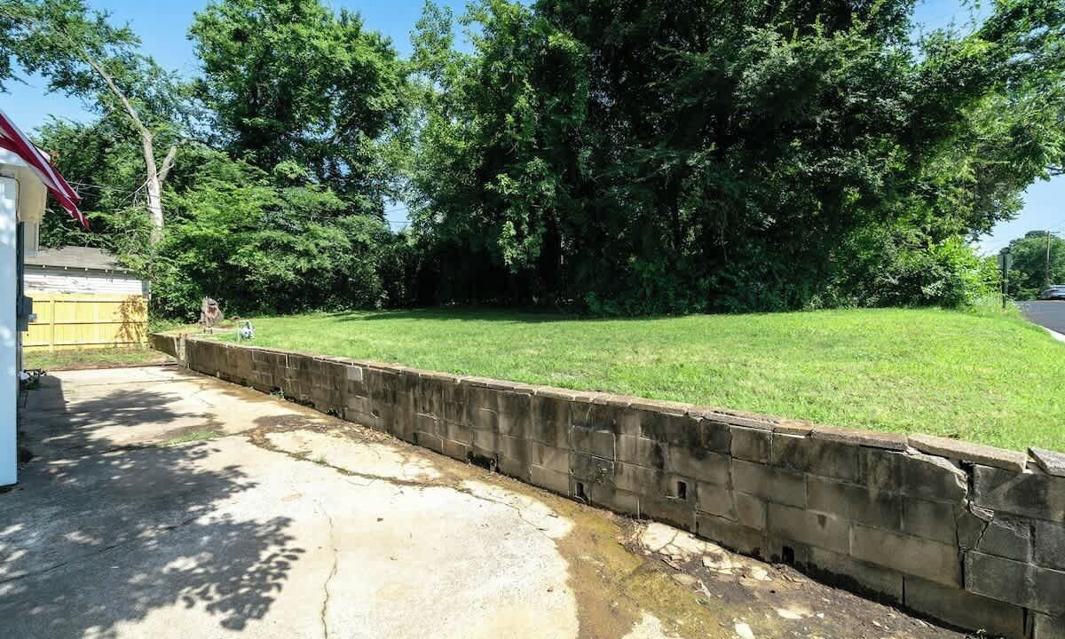 Photo of Outdoor in Van Buren