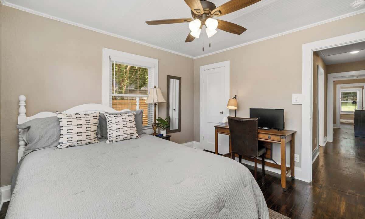Photo of Bedroom in Van Buren