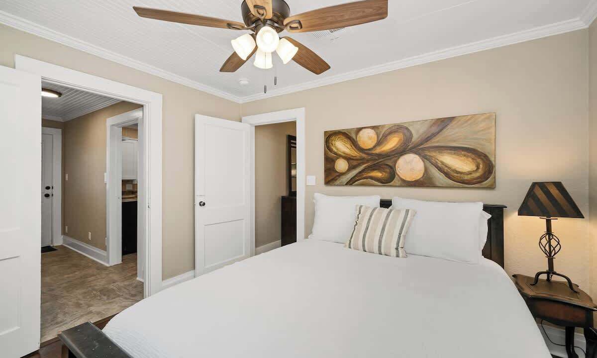 Photo of Bedroom in Van Buren
