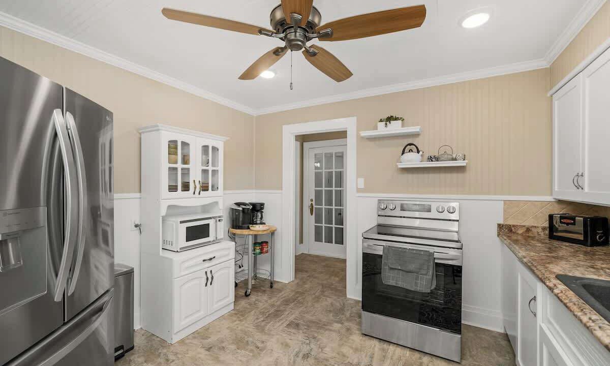 Photo of Kitchen in Van Buren