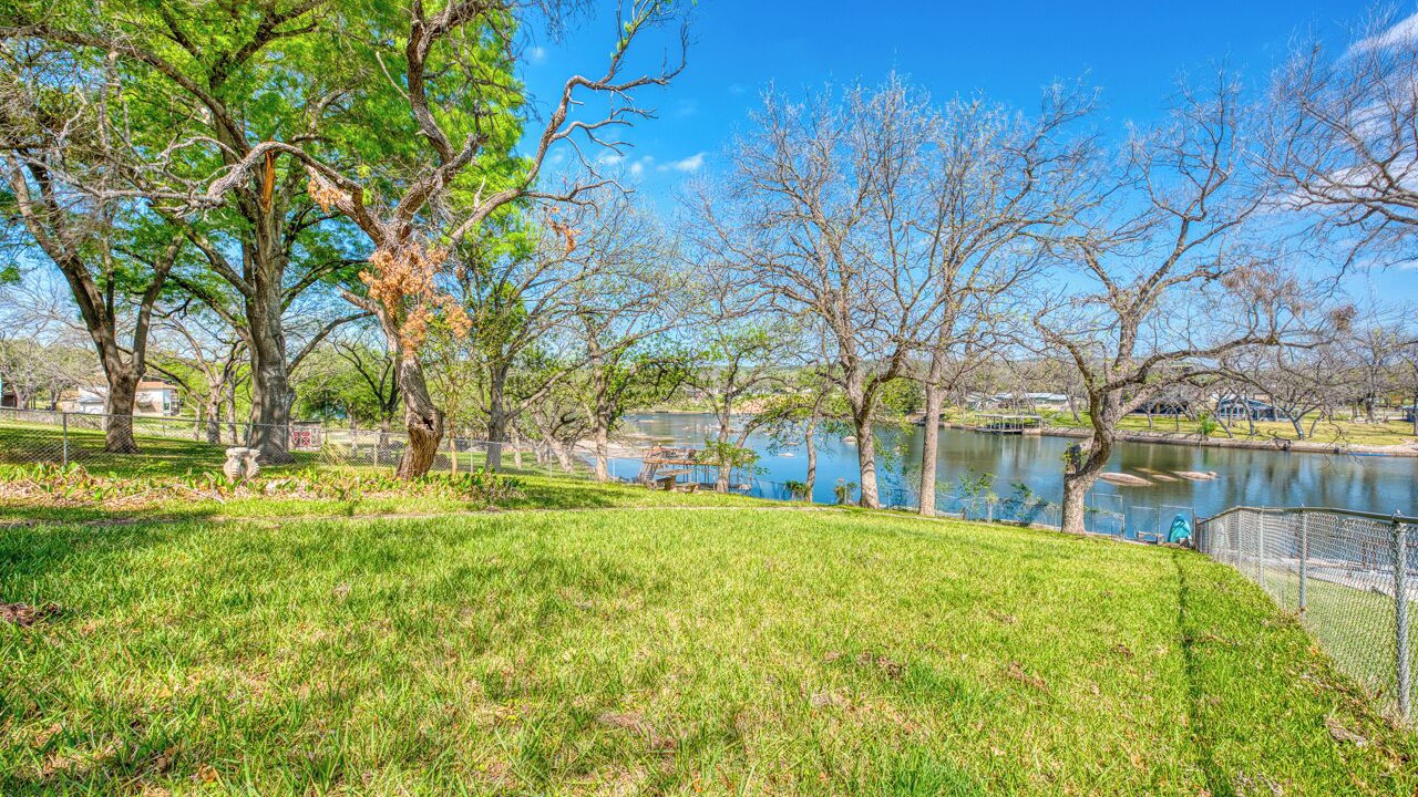 Photo of Outdoor in Burnet