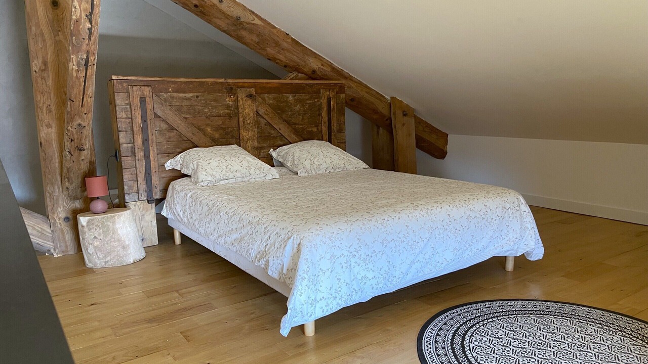 Photo of Bedroom in Vestric-et-Candiac